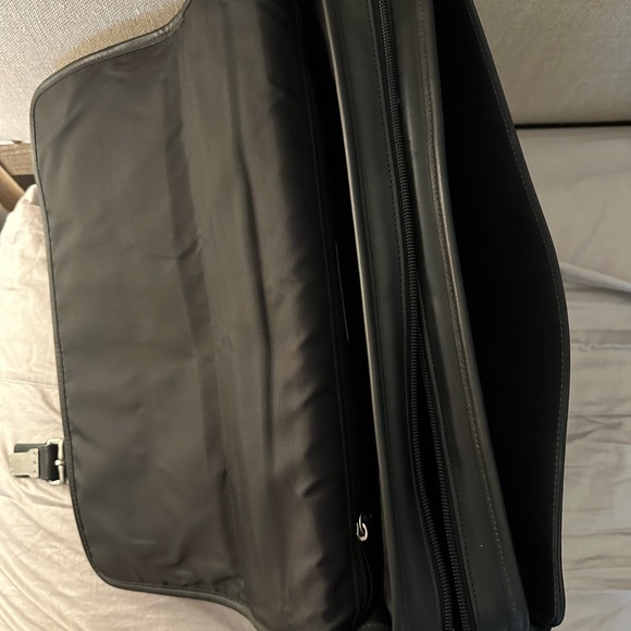 Coach Black Leather Briefcase/Work Bag - Picture 8 of 9